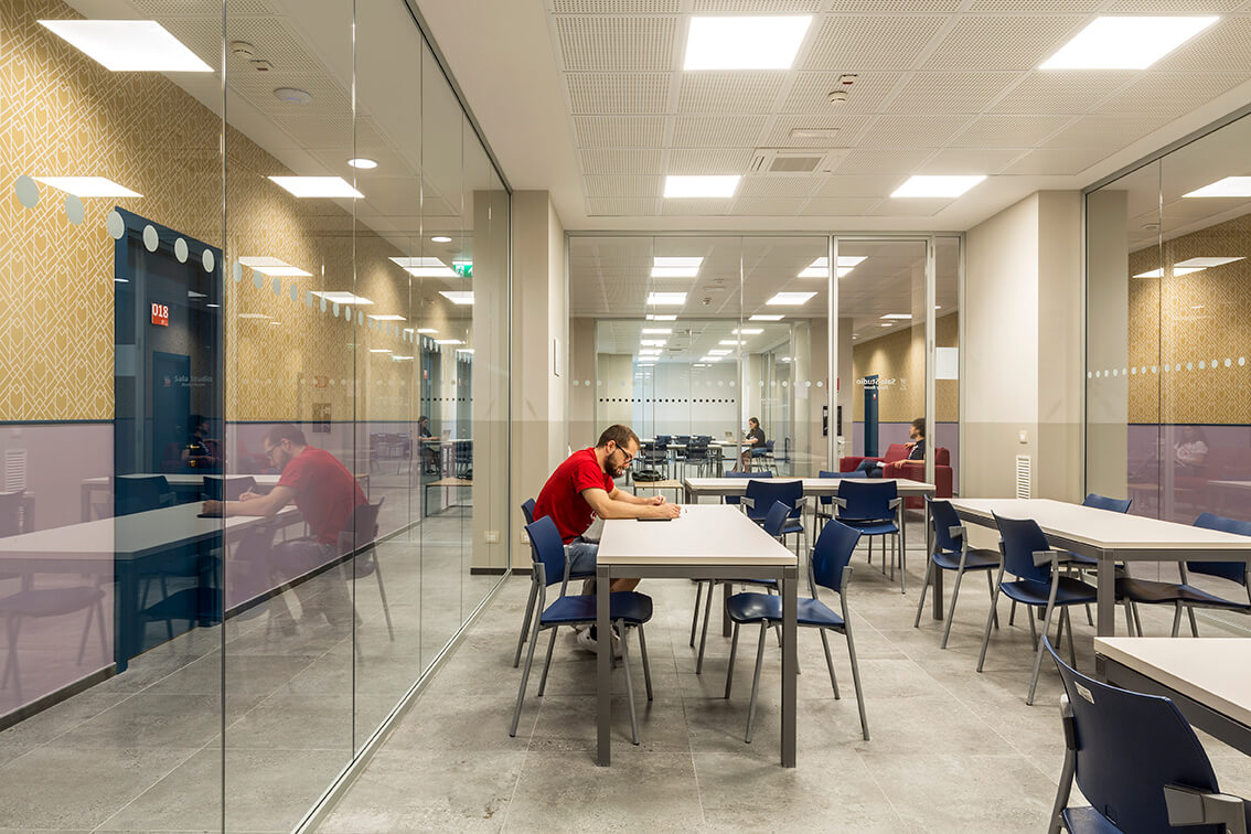 aula studio interna al collegio Einaudi